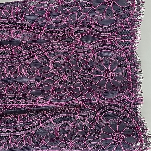 WHBM Lace Top with Teardrop Back+Fringe Hem Omb Blu Raspberry Rose Color - Picture 7 of 17